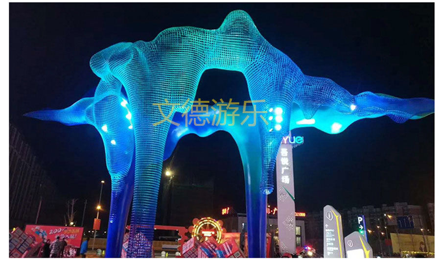 廣場創意燈光景觀雕塑實例圖二