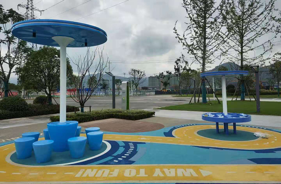 新型公園游樂設施