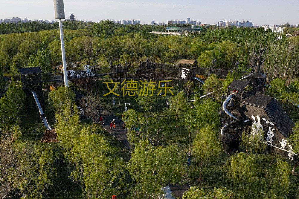 戶外拓展設備整體圖