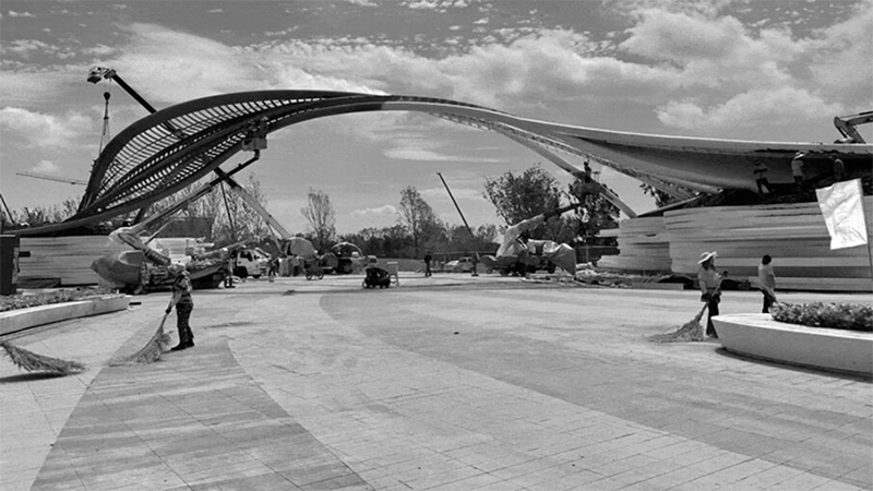 星際探索主題兒童樂園施工現場