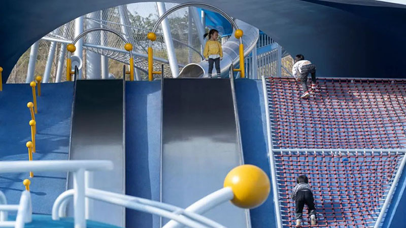 太空飛船主題攀爬樂園攀爬網和滑梯